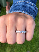 Load image into Gallery viewer, Round Brilliant Diamond Eternity Band
