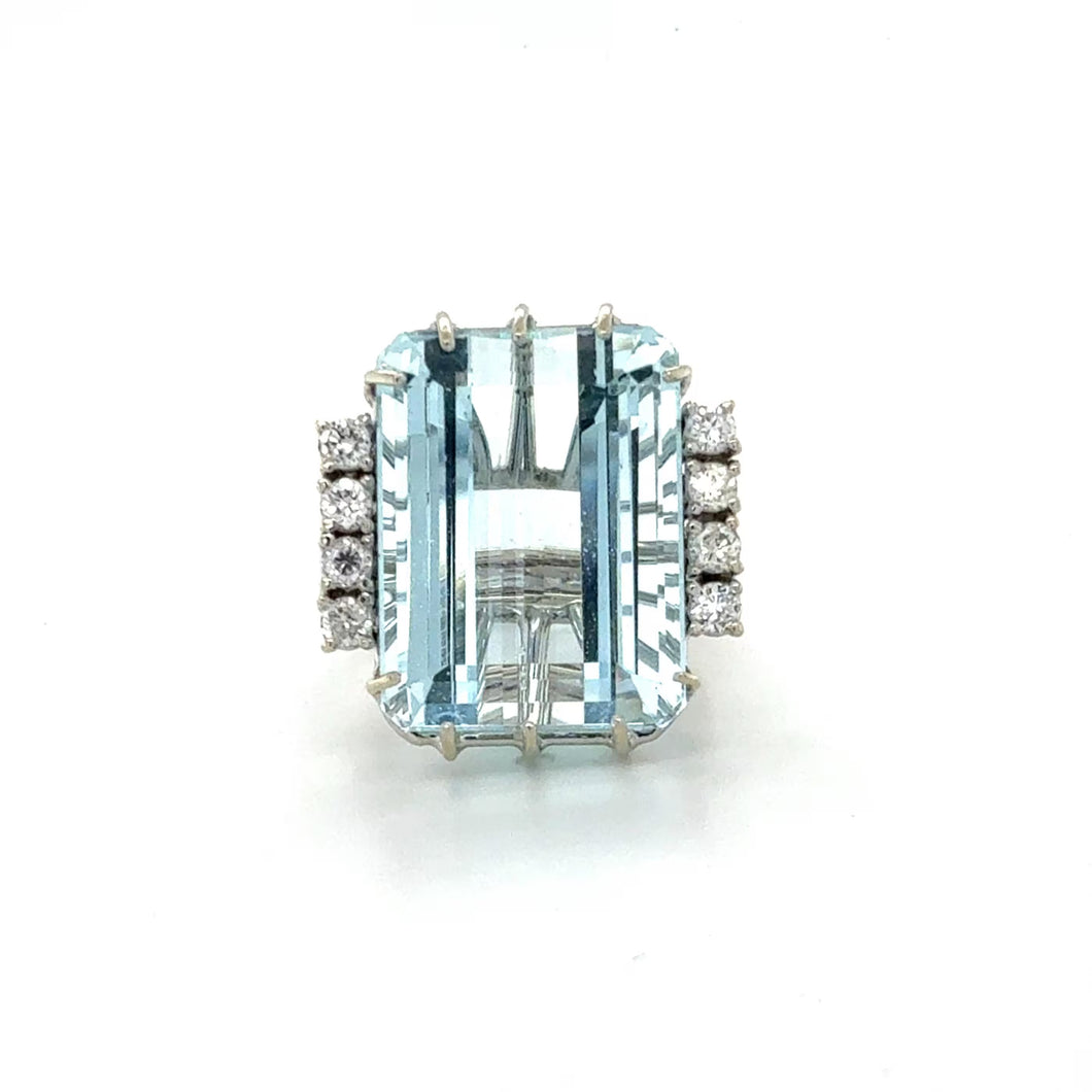 14k White Gold Aquamarine Ring with Diamonds