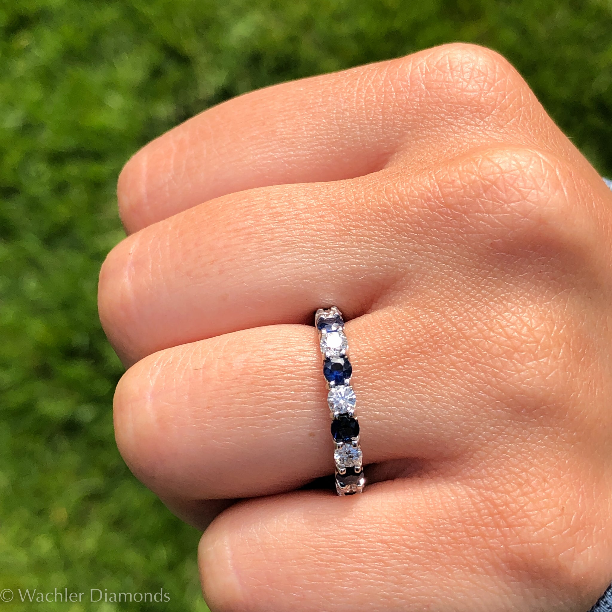 Diamond and sapphire band ring Outlet