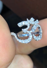 Load image into Gallery viewer, Om Diamond Ring