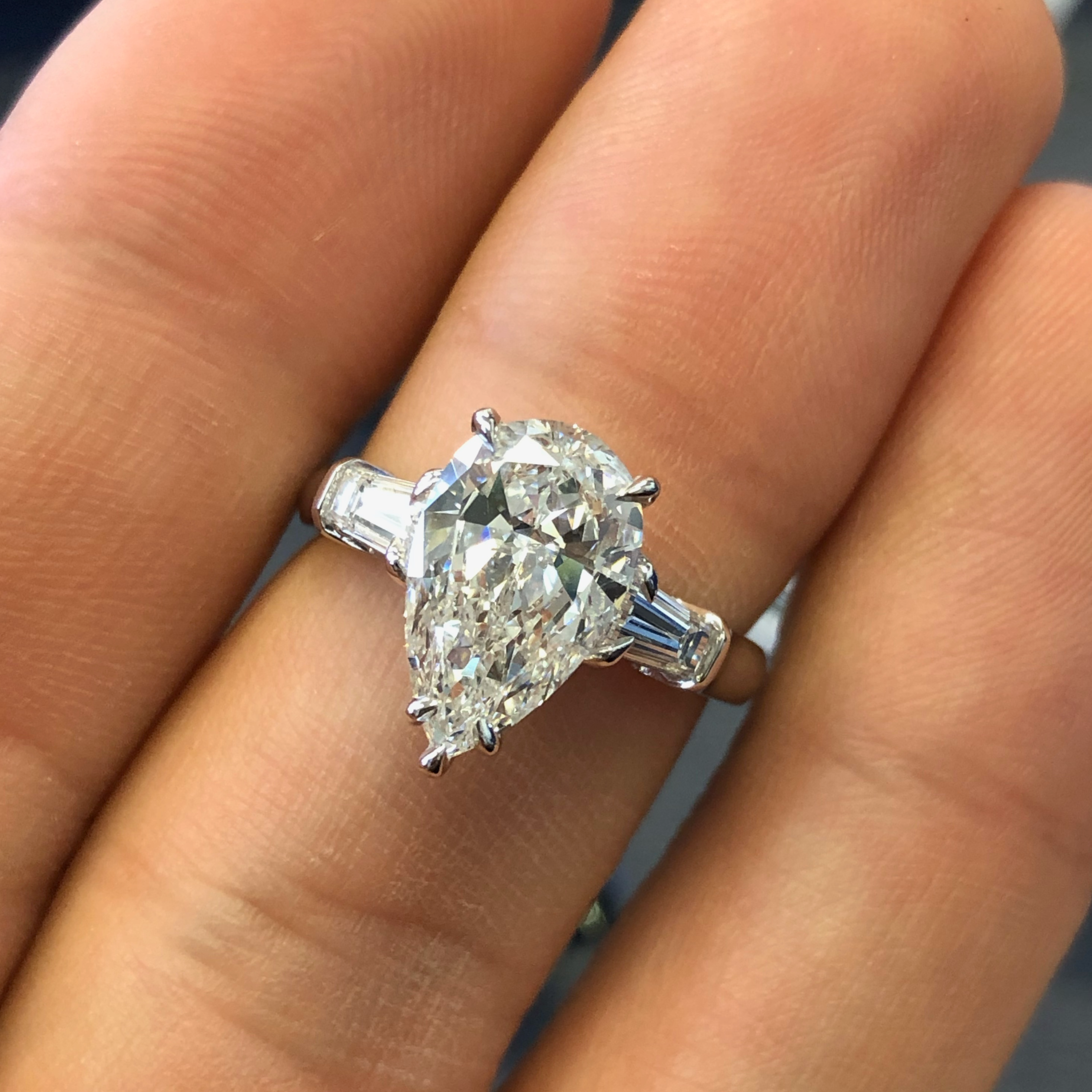 Ring settings for pear shaped stones deals