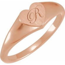 Load image into Gallery viewer, 14K Gold Heart Signet Ring